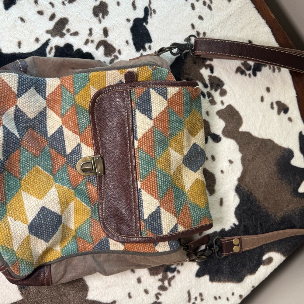 Geometric Patterned Myra Bag - image 1